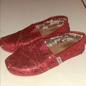 Red Sparkle Toms Girls Size 1